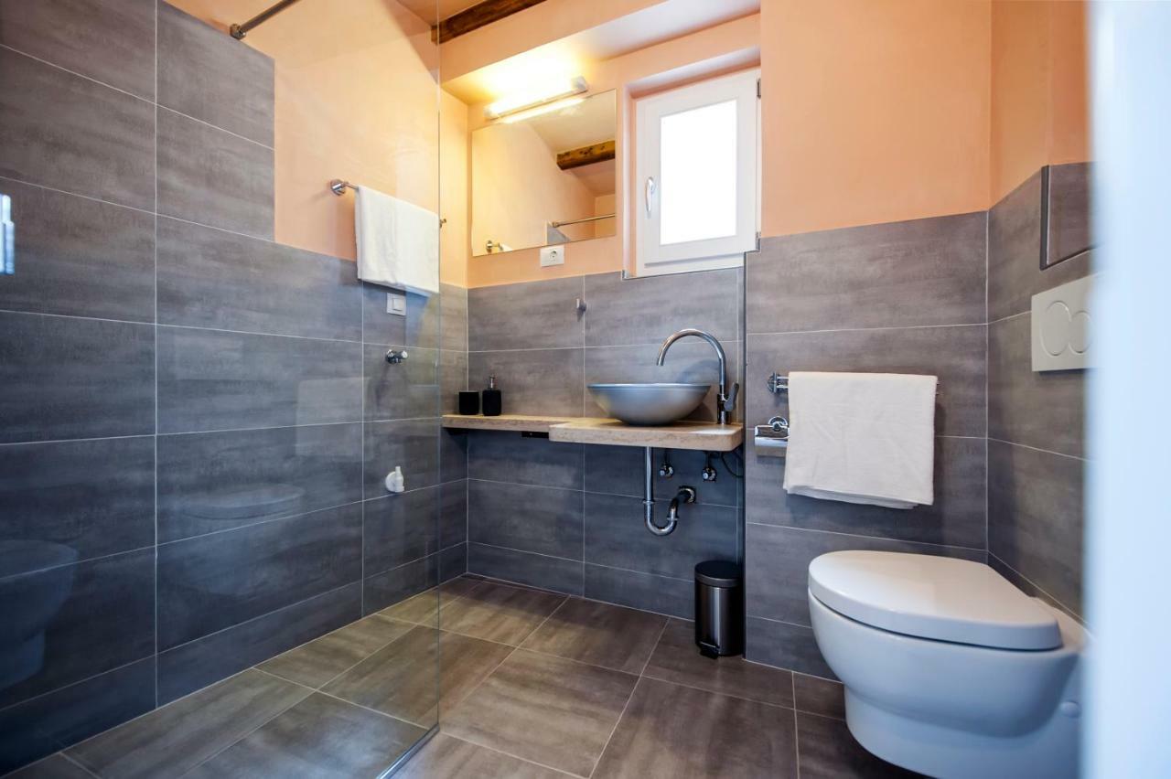 Apartment And Studio Ca' 3 Vie Rovinj Zewnętrze zdjęcie