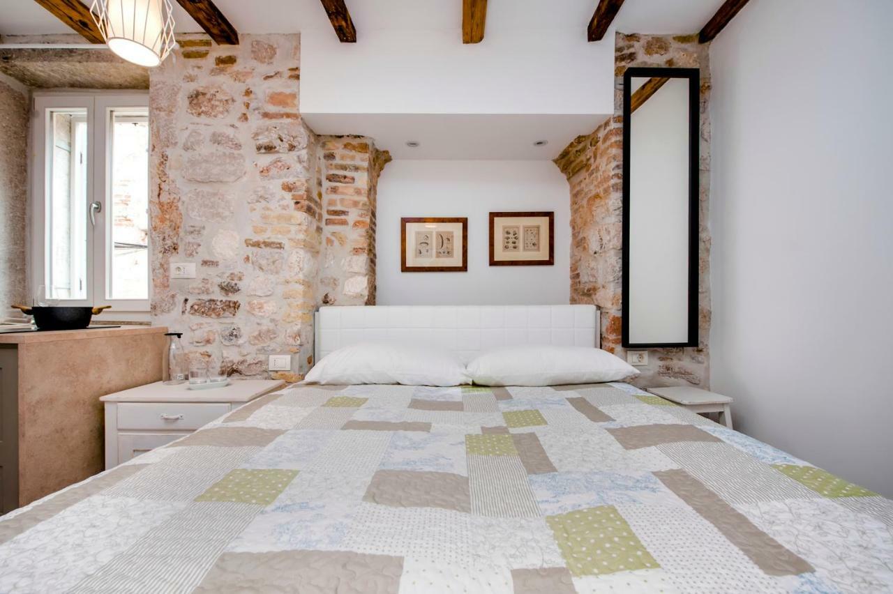 Apartment And Studio Ca' 3 Vie Rovinj Zewnętrze zdjęcie