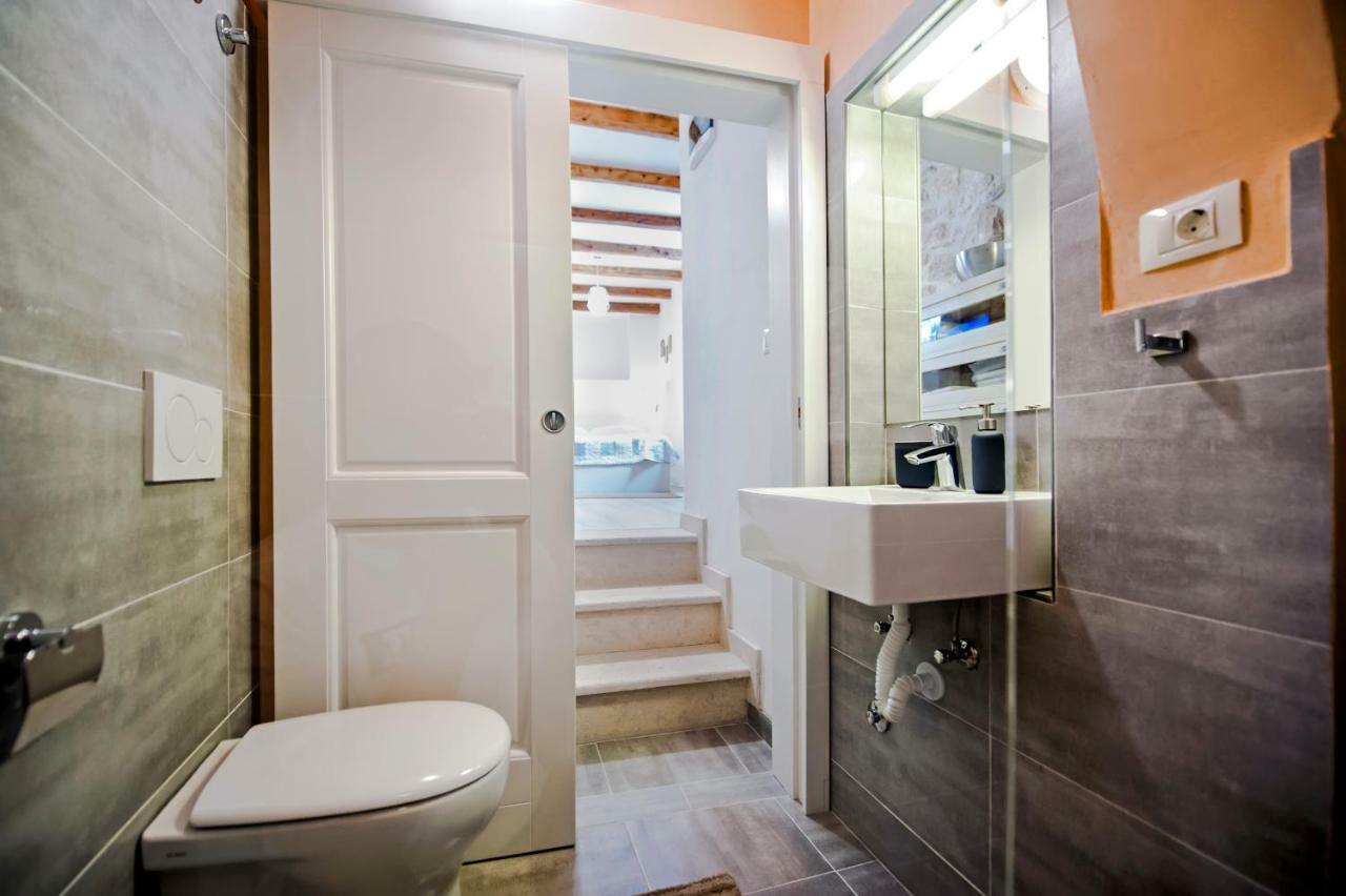 Apartment And Studio Ca' 3 Vie Rovinj Zewnętrze zdjęcie